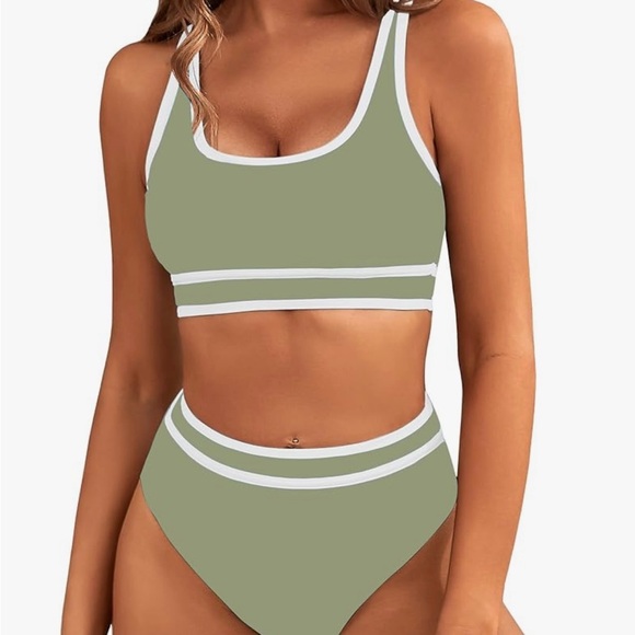 Sleek Olive Bikini Set for Women - Picture 5 of 9